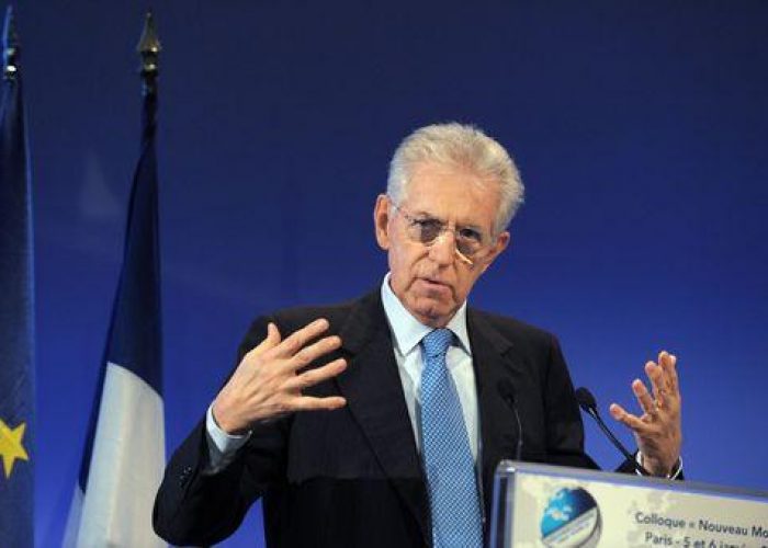 Monti: Debito non si riduce con tasse, abbiamo piano dismissioni