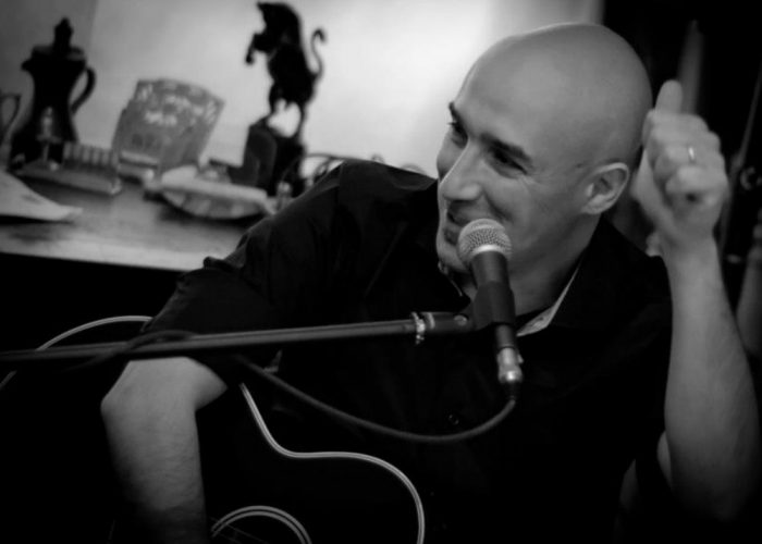 Musica dal vivo e un quadroGiampà a oncologia per lass. Astro