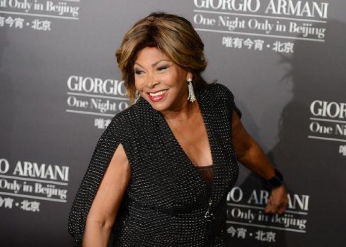 Musica/ Tina Turner diventa svizzera e rinuncia a passaporto Usa