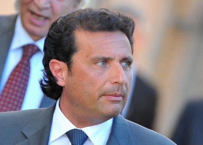 Naufragio Giglio/ Schettino chiede 3 anni, Procura dice no