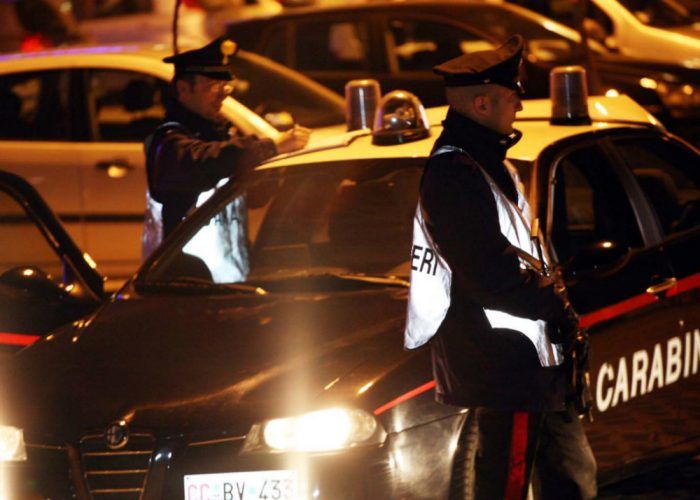 Nei supermercati si rubano alimentarie vestiti, raffica di arresti dei carabinieri