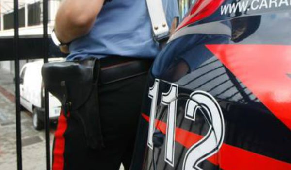 Nizza: trova due ladre in casa,le blocca e chiama i carabinieri