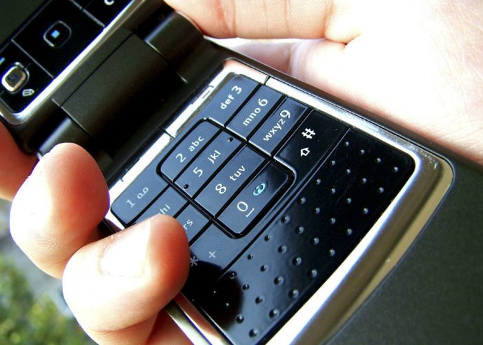 Non spedisce il telefoninocomprato sul web, assolta