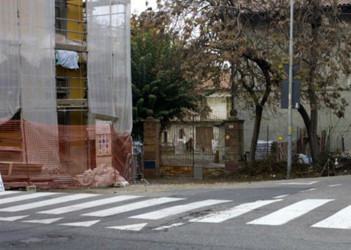 Noto commerciante canellesetravolto da una minicar sotto casa