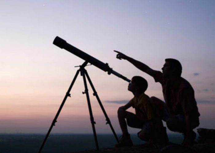 Osservare il cielo notturno a Villa PaolinaUna serata con gli astrofili di Beta Andromedae