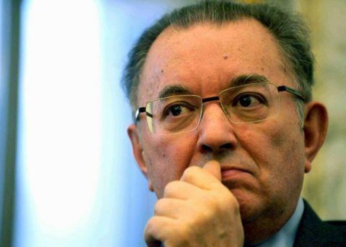 P.A./ Squinzi: Imprese 'disperate', serve un segnale forte