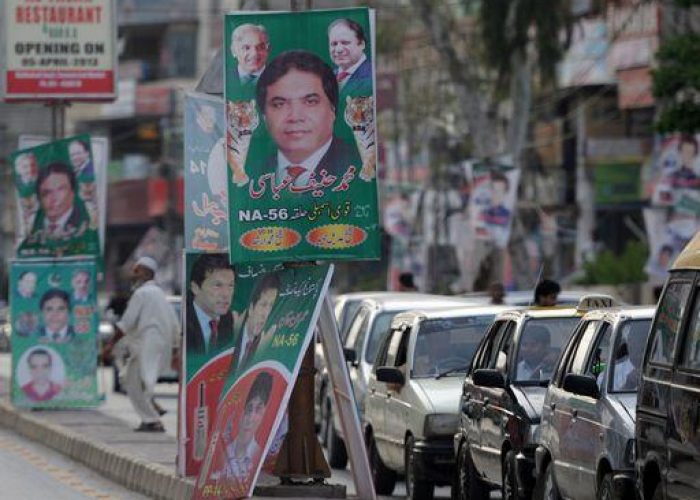 Pakistan/ Elezioni, ucciso candidato laico e il figlio di 3 anni