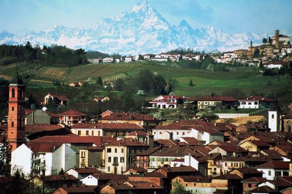 panorama-SanDamiano-e-Cisterna-1200x675
