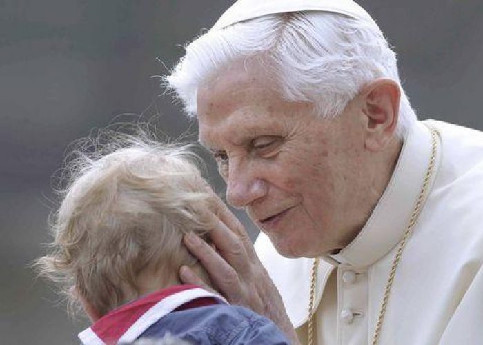 Papa: Governanti tutelino i disabili, hanno valore inestimabile