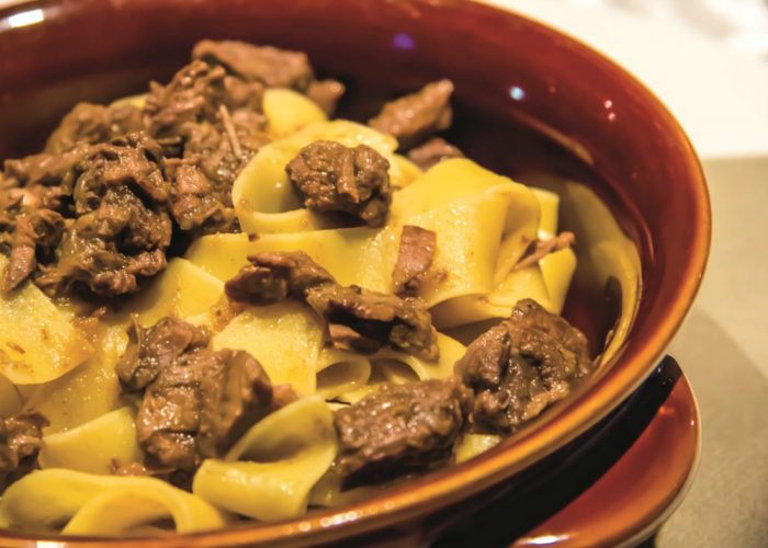 Pappardelle con sugo di cinghiale