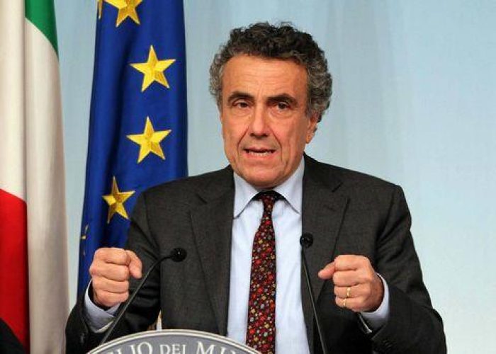Pd/ Barca: Complementarietà fra Renzi e me, serve impegno comune