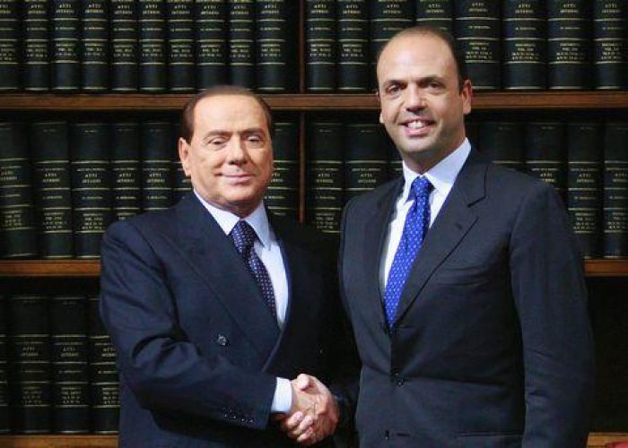 Pdl/ Alfano da Berlusconi 4 ore e mezza,concluso summit a Arcore
