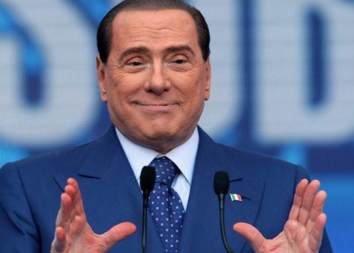 Pdl/ Berlusconi: Grillo mi chiama salma, ma io sono resuscitato