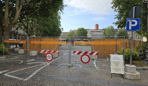 piazza alfieri chiusa