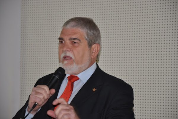Convegno di Commemorazione del Prof. Renato Bordone ad Asti, sabato 7 maggio 2011. Nella foto: Dott. Pippo Sacco.