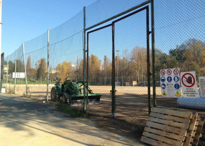 Piscina aperta con nuovi infissiSbloccato il cantiere del Fregoli