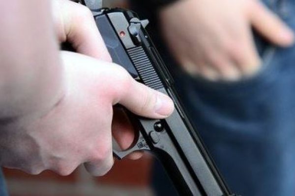 pistola giocattolo