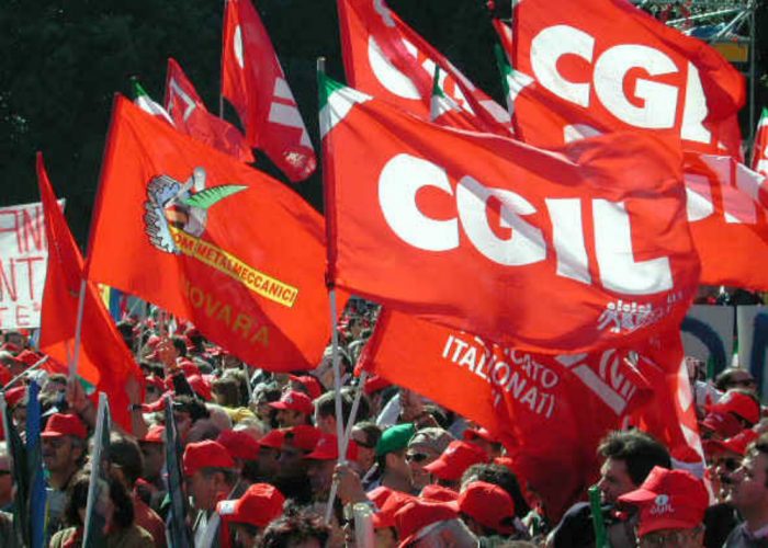 Più tutele ai lavoratori negli appaltiLa Cgil indice una raccolta firme