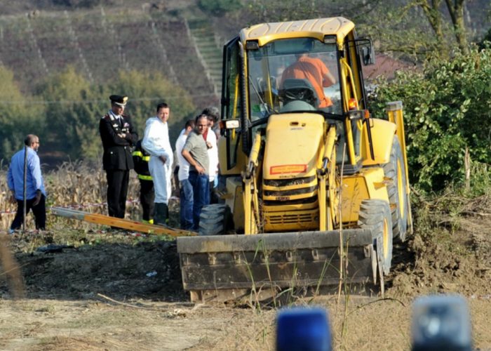 Poche ossa nel rio MersaSolo il Dna potrà identificarle