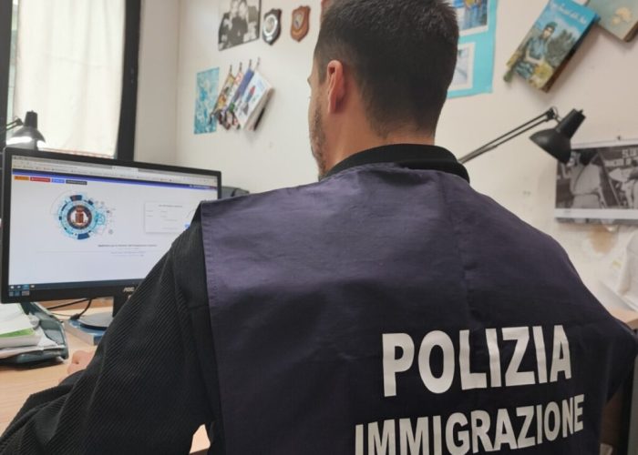 polizia immigrazione