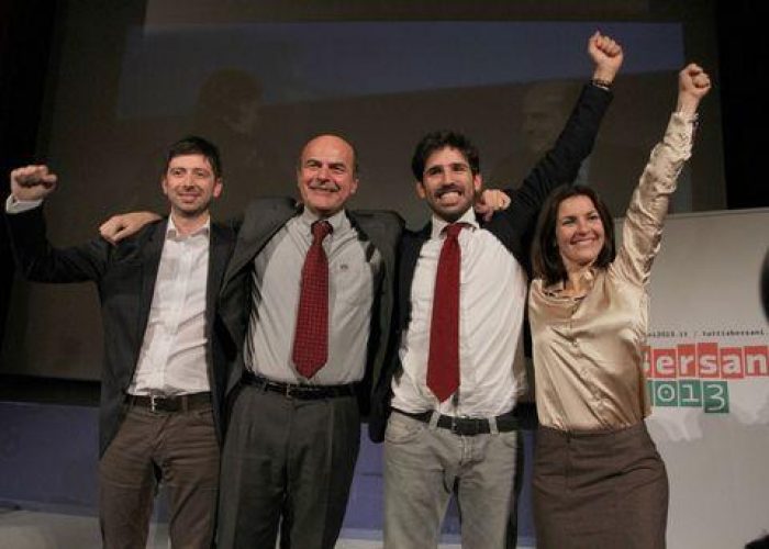 Primarie cs/ Bersani trionfa e pensa a governo. Renzi: Ho perso