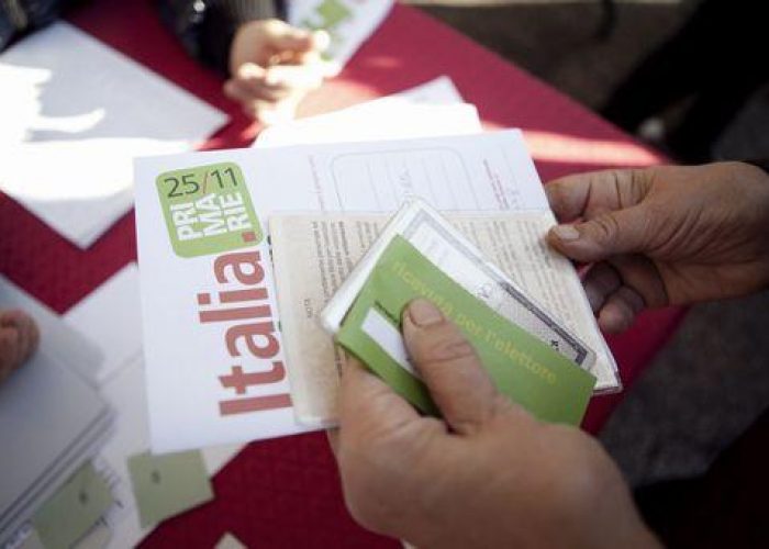 Primarie cs/Bersani: Renzi mi offre un caffè? Io anche un pranzo