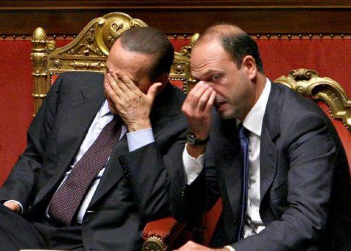 Primarie Pdl/ Vertice teso, Berlusconi dice nì ma si smarca