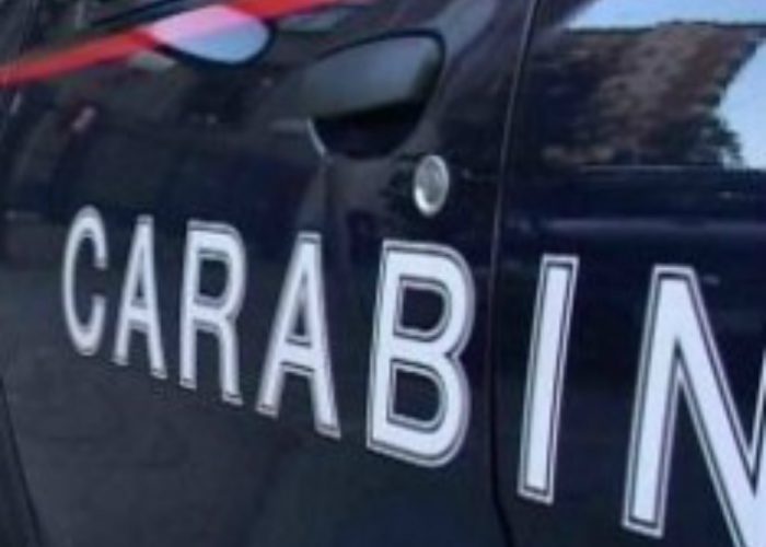 Provoca incidente stradale e fuggeDenunciato dai carabinieri di Canelli