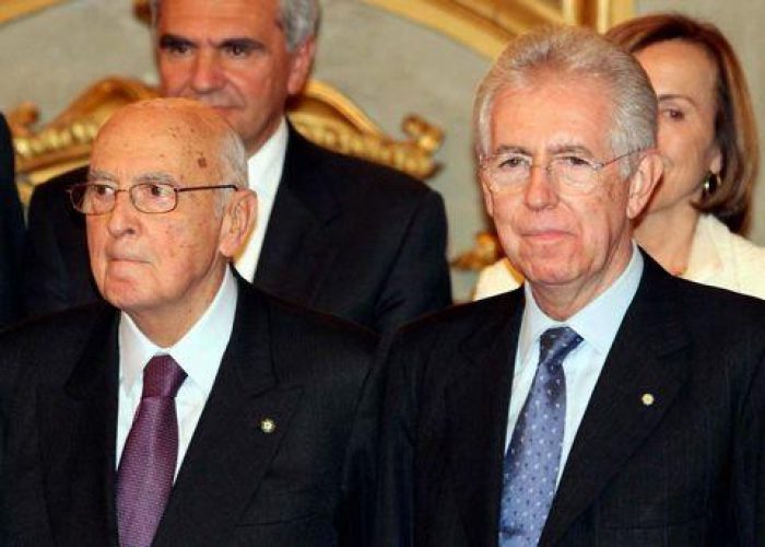 Quirinale/ Monti non dà nomi: Mia preferenza è per Napolitano