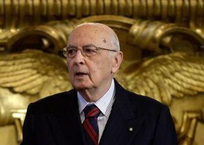 Quirinale/ Napolitano taglia stipendi di staff e personale