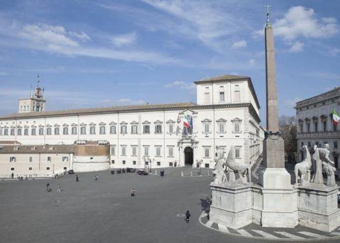 Quirinale/No Lega a Prodi, Amato, Monti. Pronti a votare donna