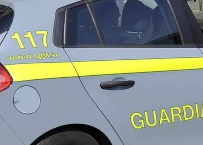 Raddoppiate nel 2012 le chiamateal 117 della Guardia di Finanza