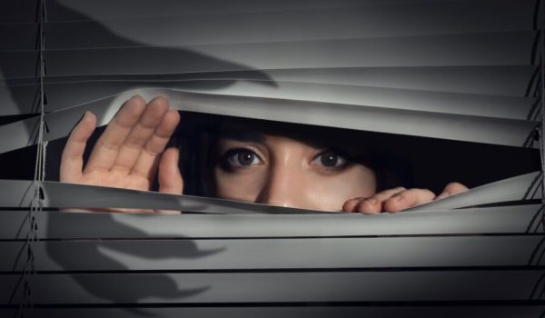 reato di stalking scaled