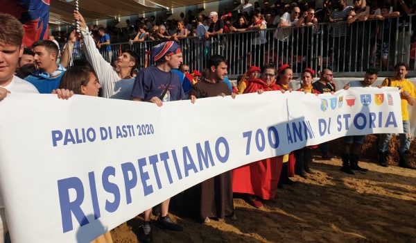 rispettiamo la tradizione del palio