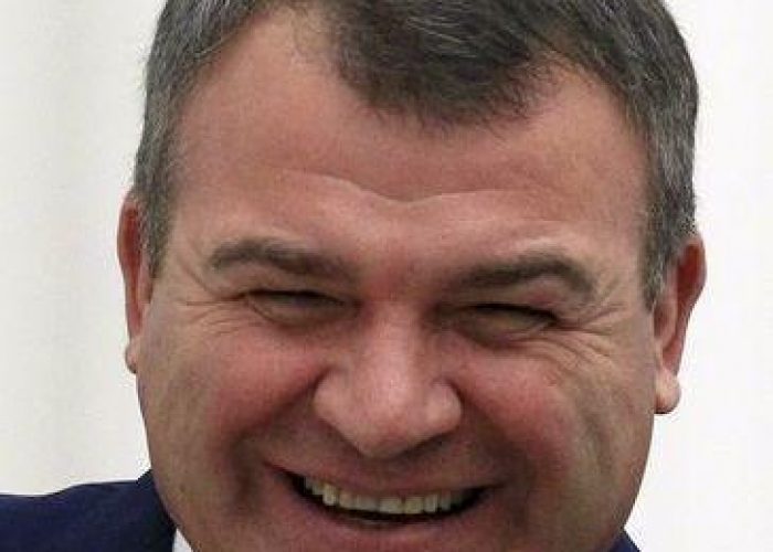 Russia/ Oggi interrogatorio per ex ministro Difesa Serdyukov