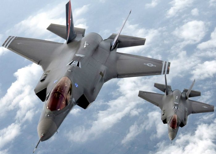 Salta l'incontro con Marcon a Casa Alfierima continua la battaglia di Sel contro gli F35