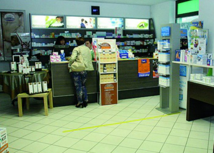 «Salvate la Parafarmacia di San Fedele,è l'unico servizio che c'è»