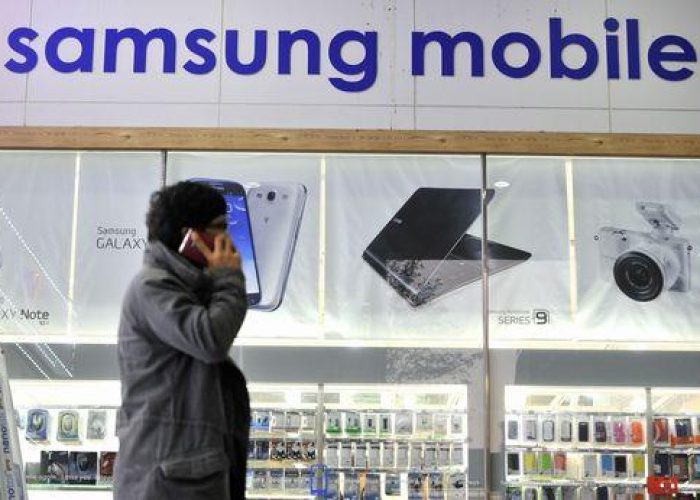 Samsung/ Abbandona cause su brevetti contro Apple in Europa