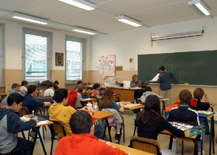 Scuola, iscrizioni alle primeDa quest'anno si fa solo online