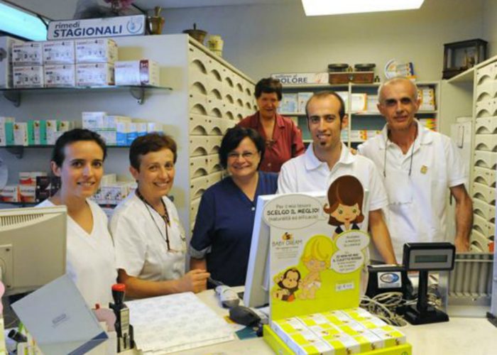 Si sposta la farmacia San Lazzaro, novità in vista per corso Casale