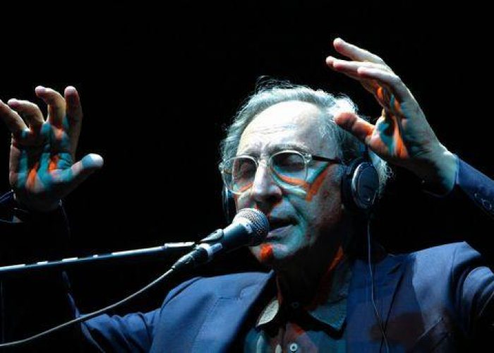Sicilia/Battiato: Al Turismo non c'è un euro. Hanno rubato tutto
