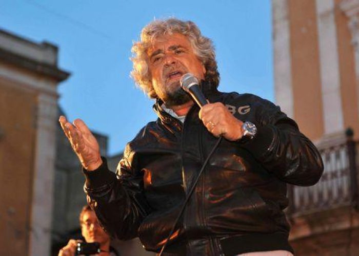 Sicilia/Grillo: "Se andremo al governo cambieremo le cose"