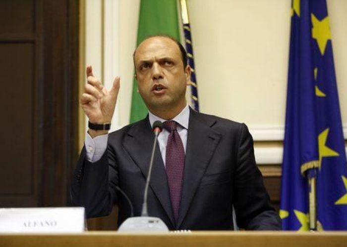 Sicurezza/ Alfano: A Bari arriveranno ora altri 60 uomini