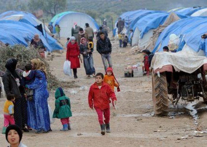 Siria/ Onu: circa 5.000 siriani lasciano il Paese ogni giorno