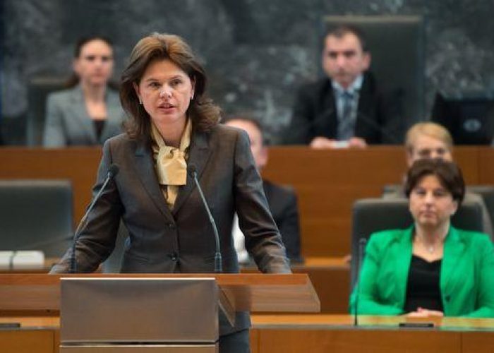 Slovenia/ Ottiene la fiducia nuovo governo centrosinistra