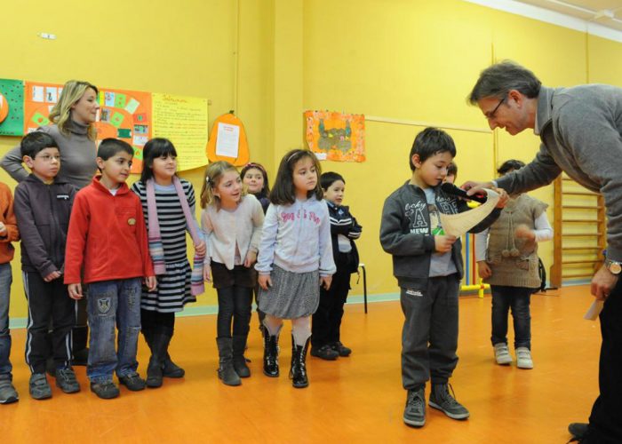 Solo tre iscritti alla prima elementarePartirà lo scuolabus Serravalle-Asti?