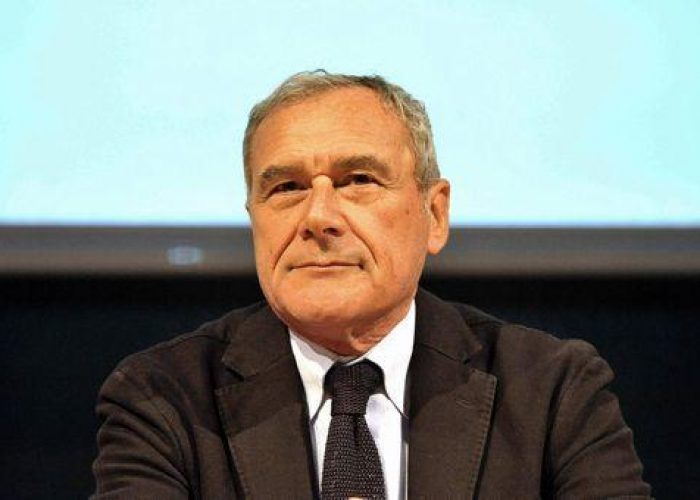 Sparatoria Palazzo Chigi/ Grasso:Serve calma,rispondere con fatti
