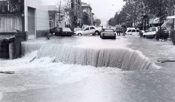 Storica alluvione in corso Savona