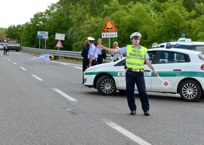 Svolta nella ricerca del camionche ha travolto lo scooter