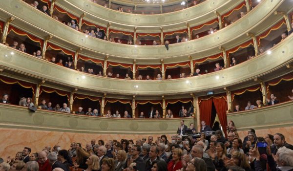 teatro_serataCazzullo_Ovadia_phBeppeMalò